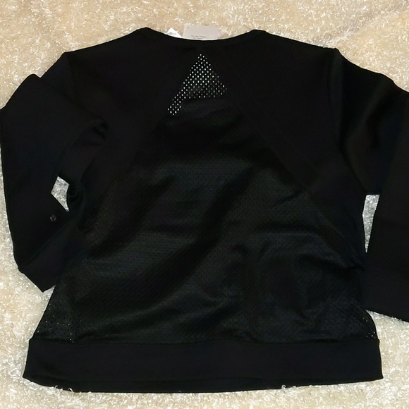 NWT!! FABLETICS  "RORY" WORKOUT TOPS - Picture 4 of 7